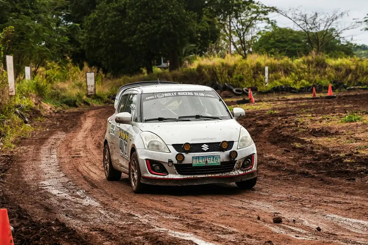 8.5/10 Suzuki Swift (3ª Gen): El Samurai de Bolsillo. - AutoGenio